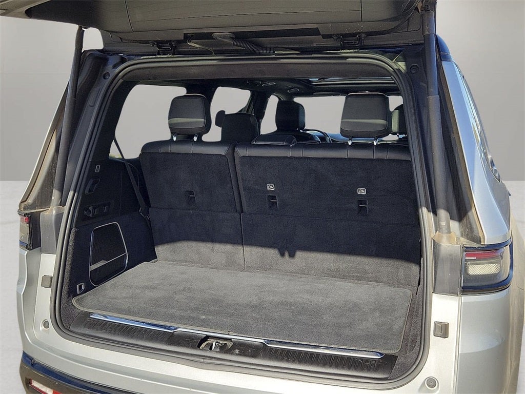 2024 Jeep Grand Wagoneer Series II