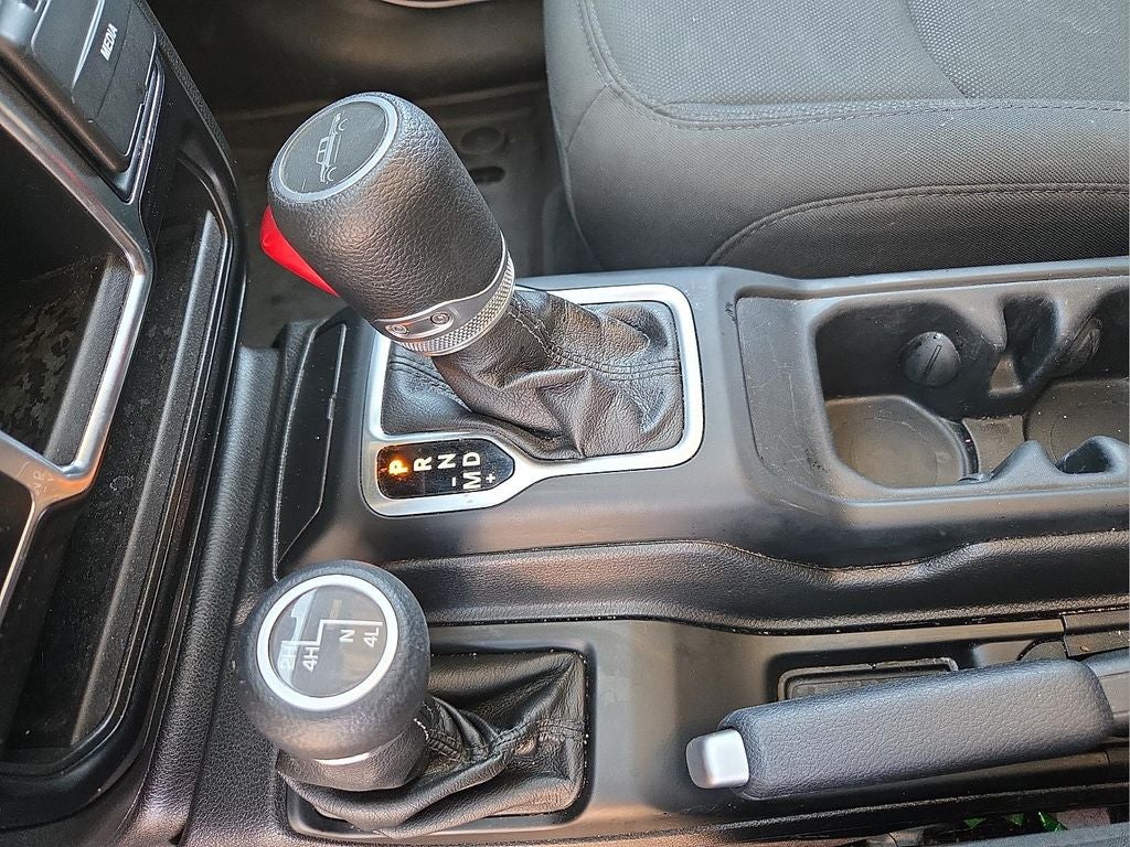 2022 Jeep Gladiator Sport