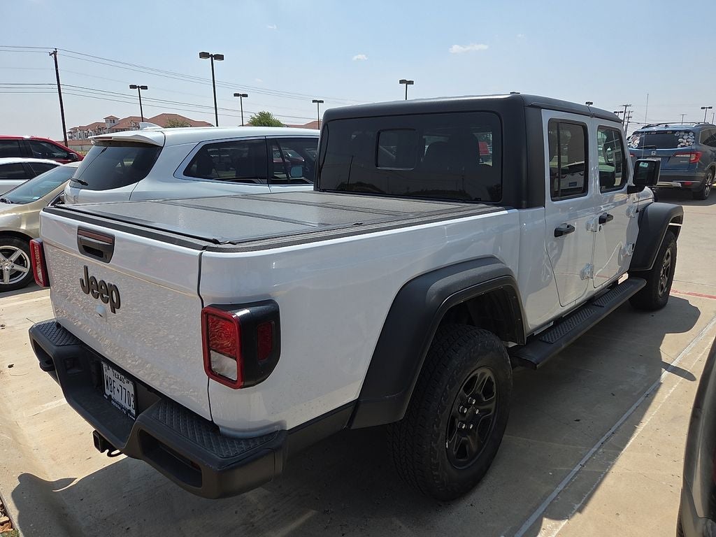 2022 Jeep Gladiator Sport