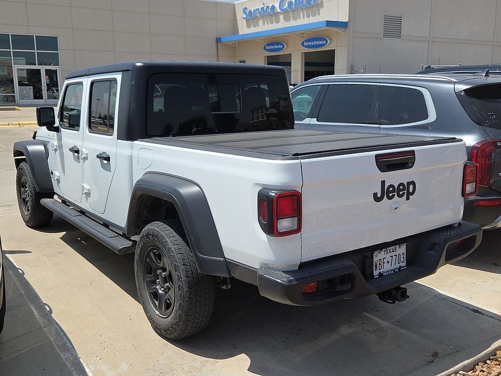 2022 Jeep Gladiator Sport