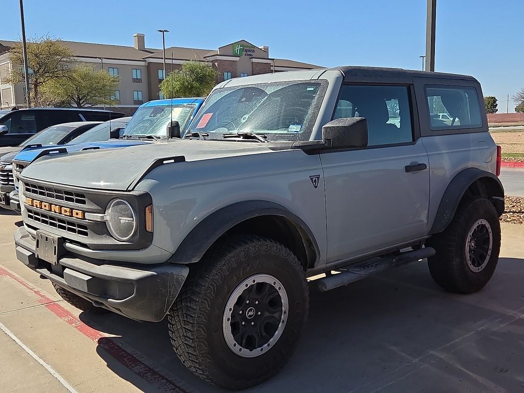 2023 Ford Bronco Base