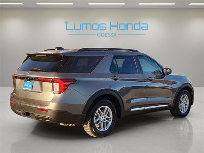 2025 Ford Explorer Active