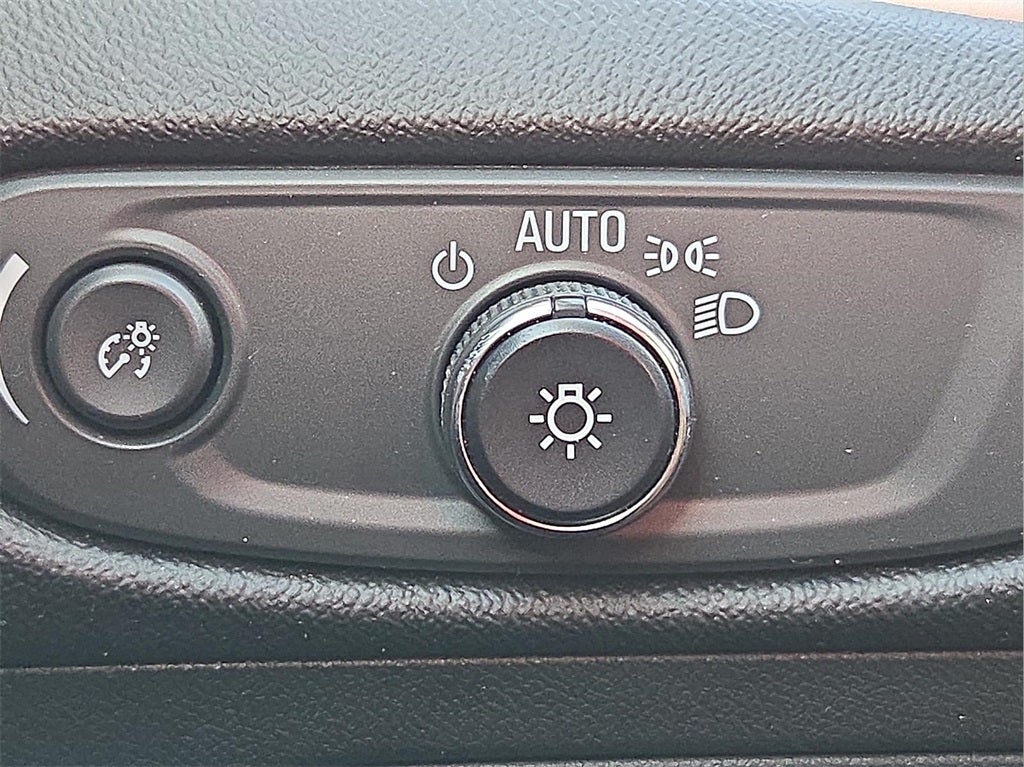 2023 Chevrolet Malibu RS