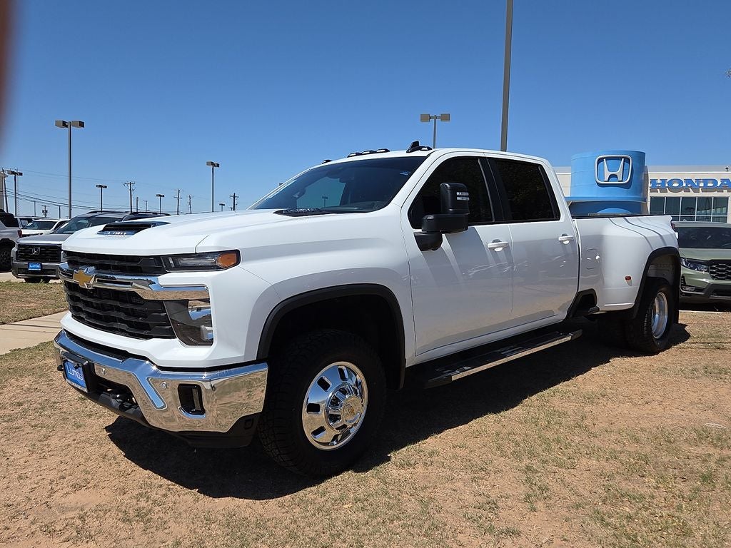2025 Chevrolet Silverado 3500HD LT DRW
