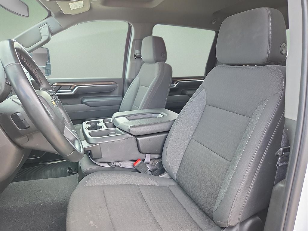 2025 Chevrolet Silverado 3500HD LT