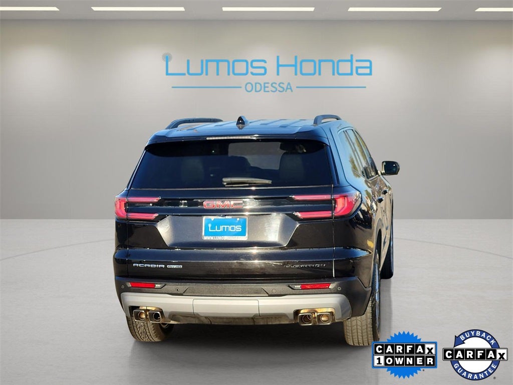2024 GMC Acadia Elevation
