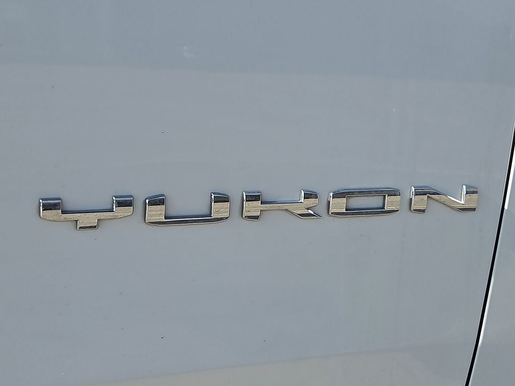 2024 GMC Yukon SLT