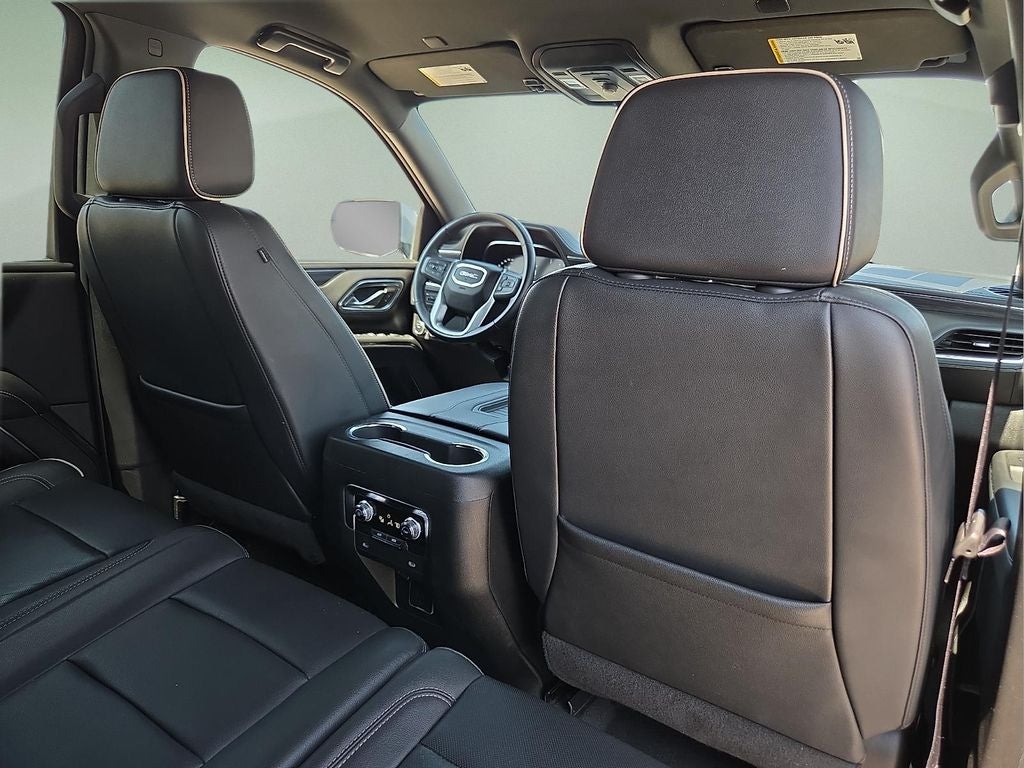 2024 GMC Yukon XL SLT
