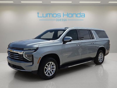 2025 Chevrolet Suburban LT