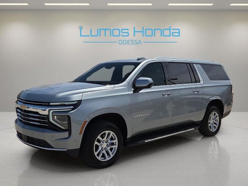 2025 Chevrolet Suburban LT