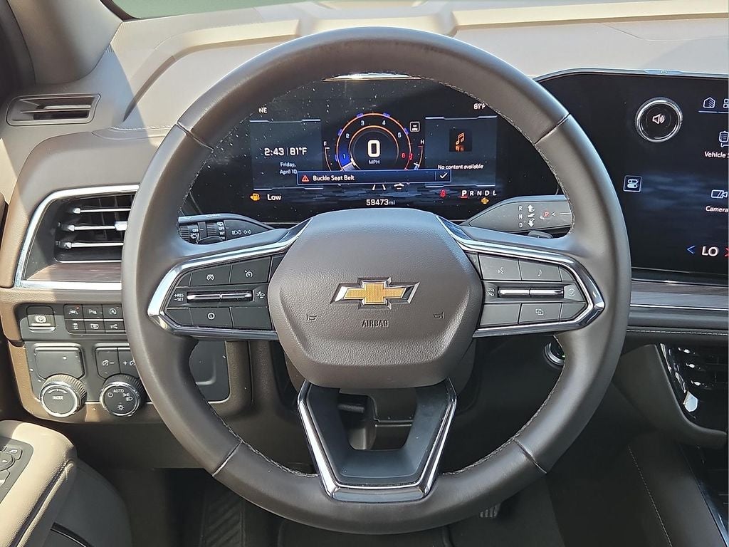 2025 Chevrolet Suburban LT