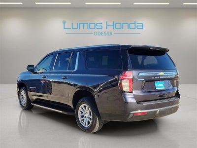 2023 Chevrolet Suburban LT