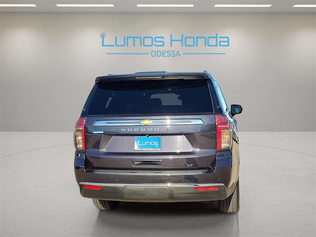 2023 Chevrolet Suburban LT