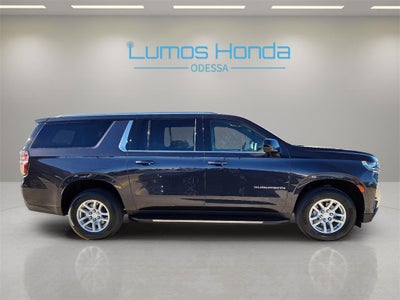 2023 Chevrolet Suburban LT