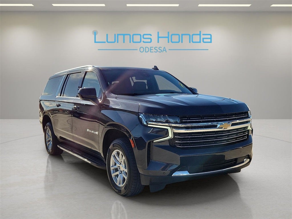 2023 Chevrolet Suburban LT