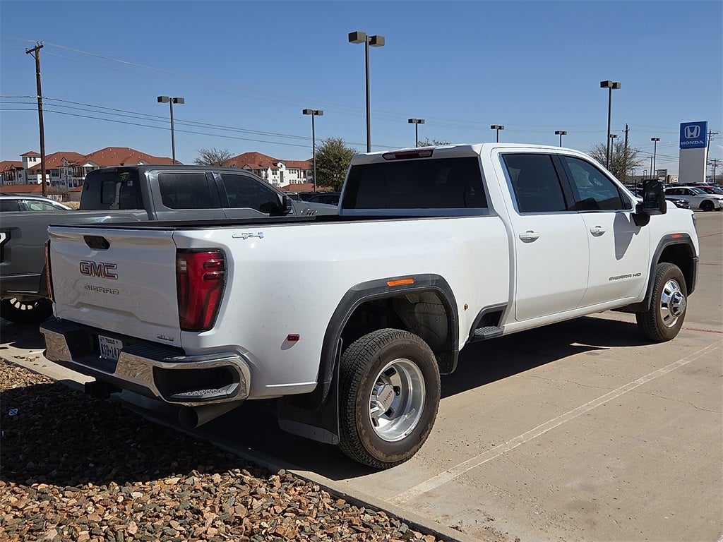 2025 GMC Sierra 3500HD SLE