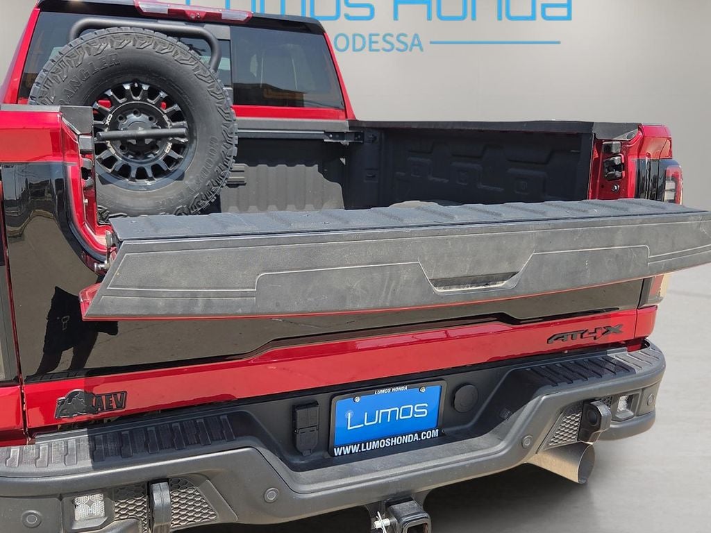 2025 GMC Sierra 2500HD AT4X
