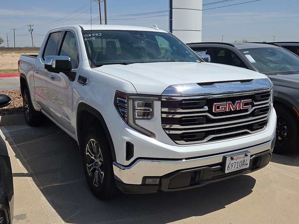 2025 GMC Sierra 1500 SLT