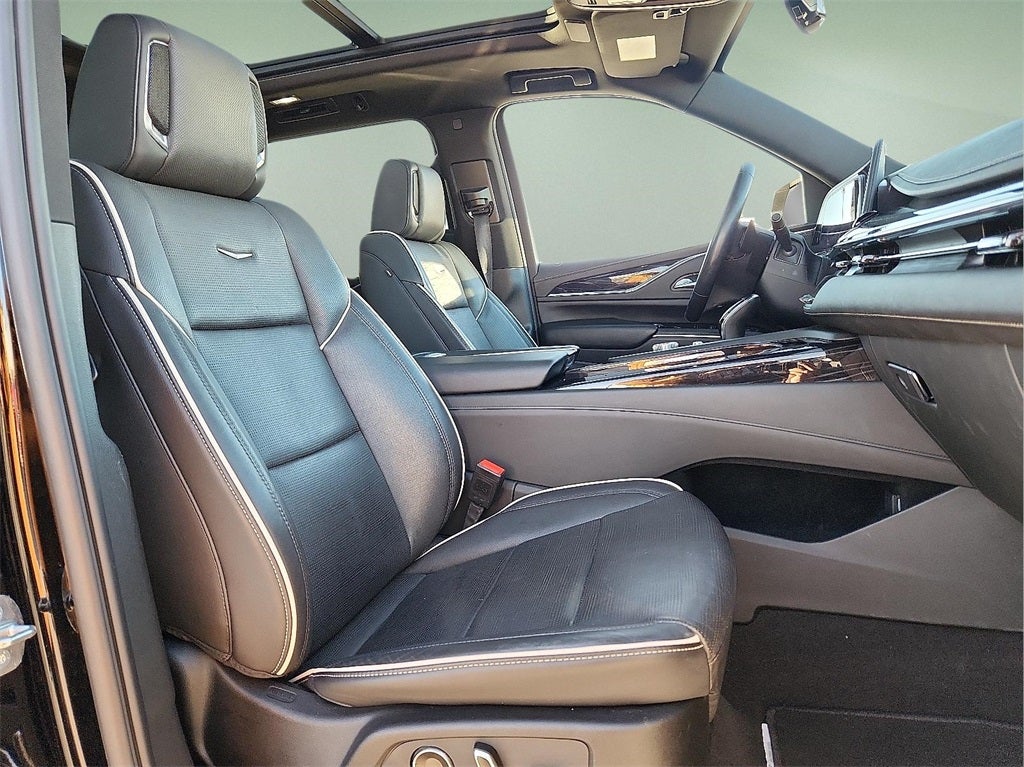 2024 Cadillac Escalade ESV Sport