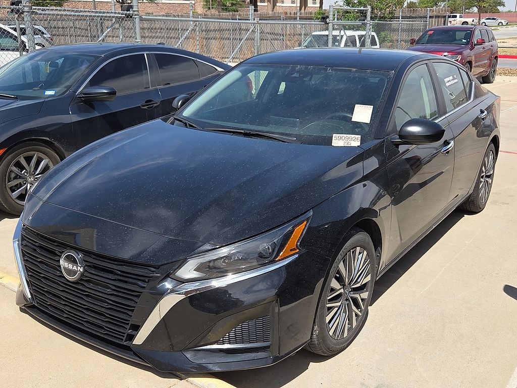 2024 Nissan Altima SV