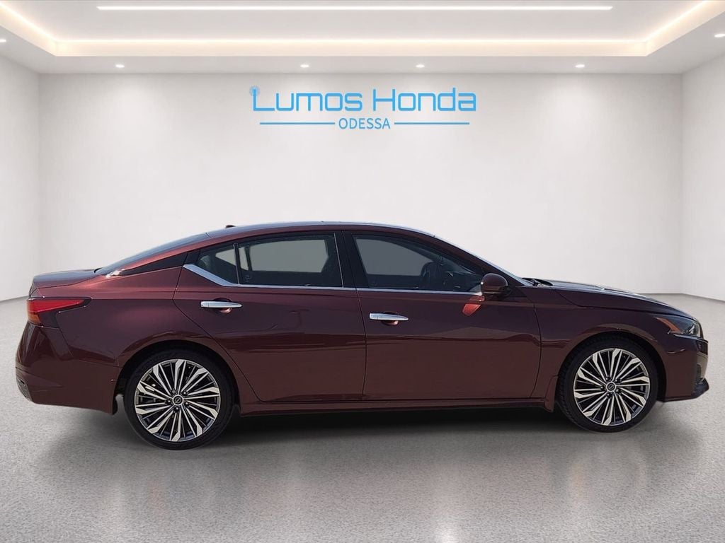 2024 Nissan Altima 2.5 SL