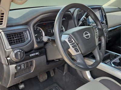 2023 Nissan Titan SV