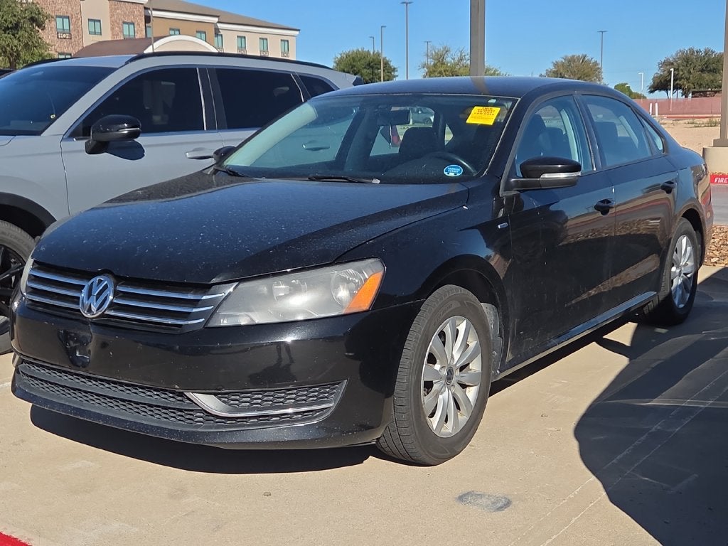 2014 Volkswagen Passat Base
