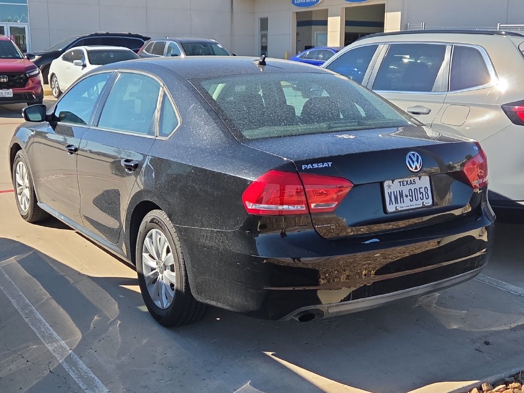 2014 Volkswagen Passat Base