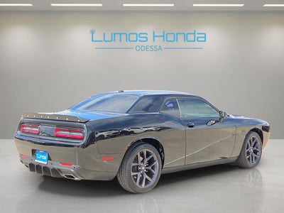2021 Dodge Challenger SXT