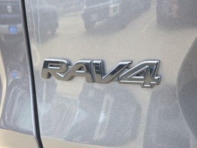 2024 Toyota RAV4 Hybrid SE