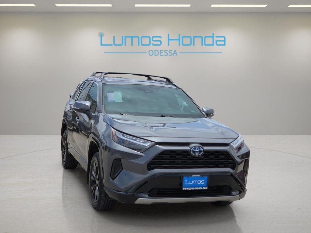 2024 Toyota RAV4 Hybrid SE