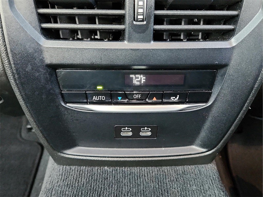 2025 BMW 3 Series 330i