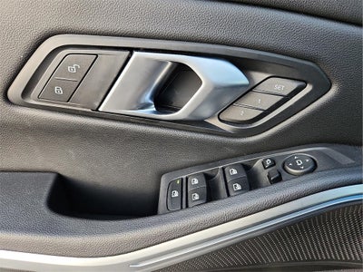 2025 BMW 3 Series 330i