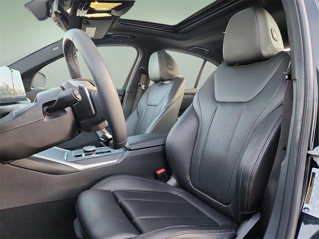 2025 BMW 3 Series 330i