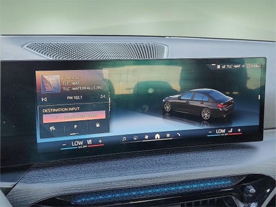 2025 BMW 3 Series 330i