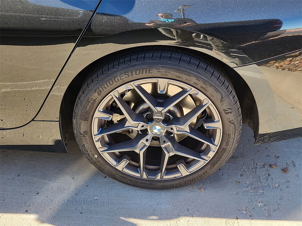 2025 BMW 3 Series 330i