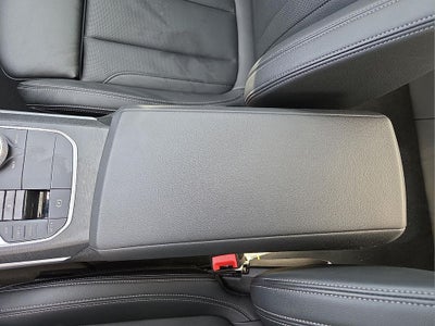 2025 BMW 3 Series 330i