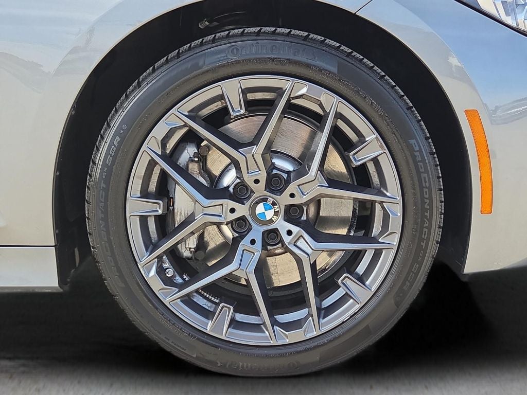 2025 BMW 3 Series 330i