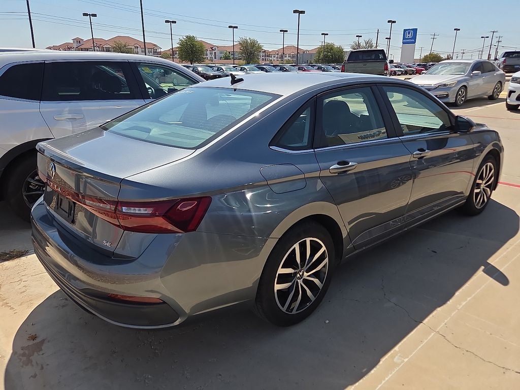 2025 Volkswagen Jetta 1.5T SE