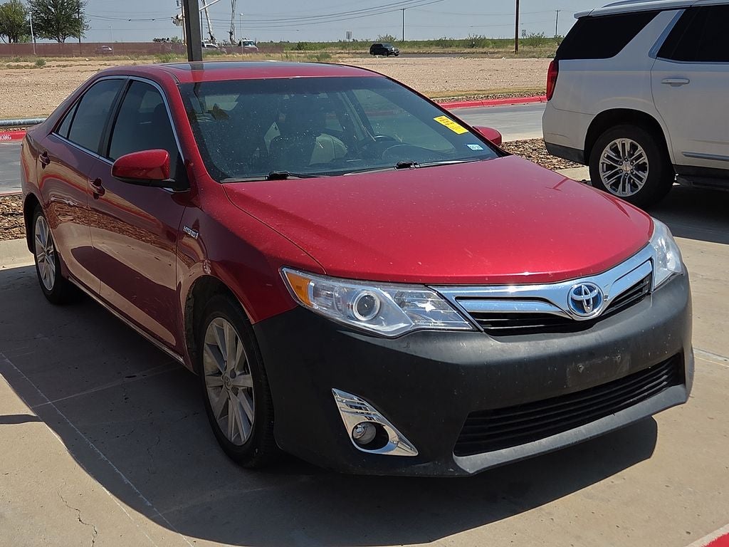 2014 Toyota Camry Hybrid XLE