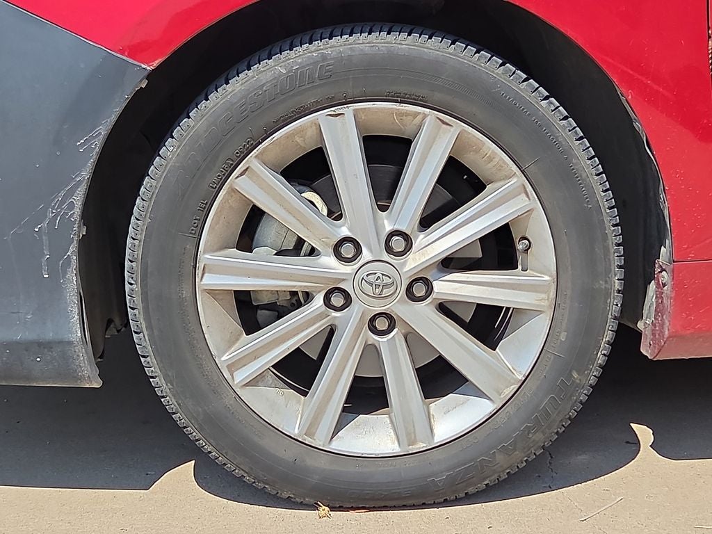2014 Toyota Camry Hybrid XLE