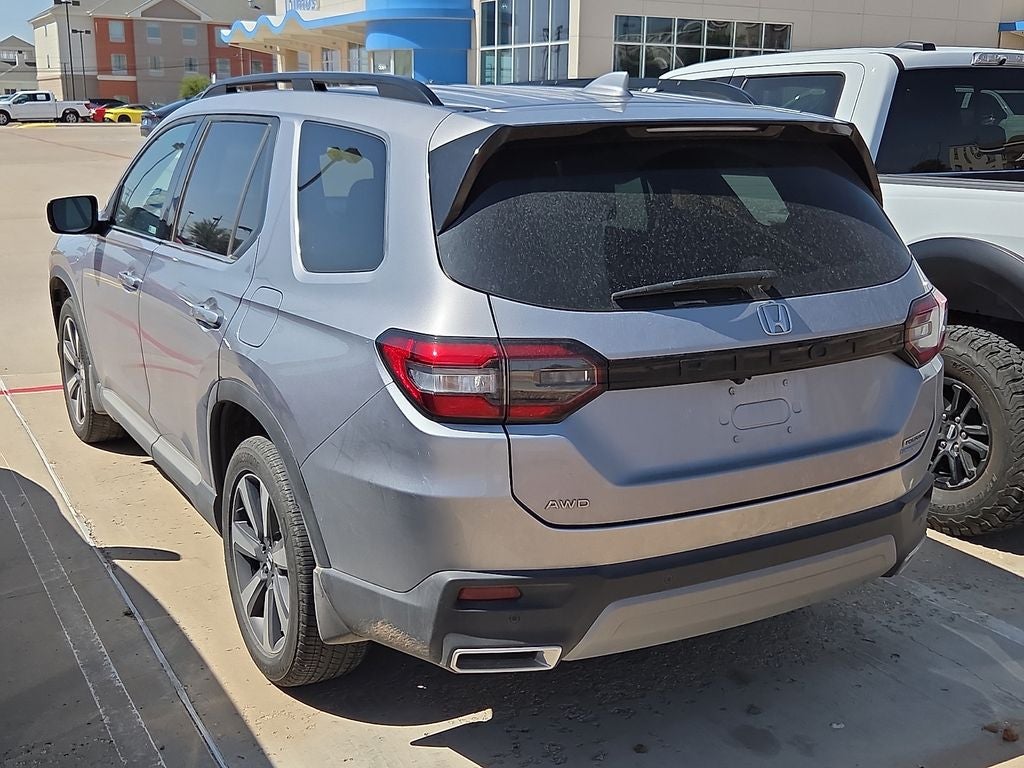 2025 Honda Pilot Touring