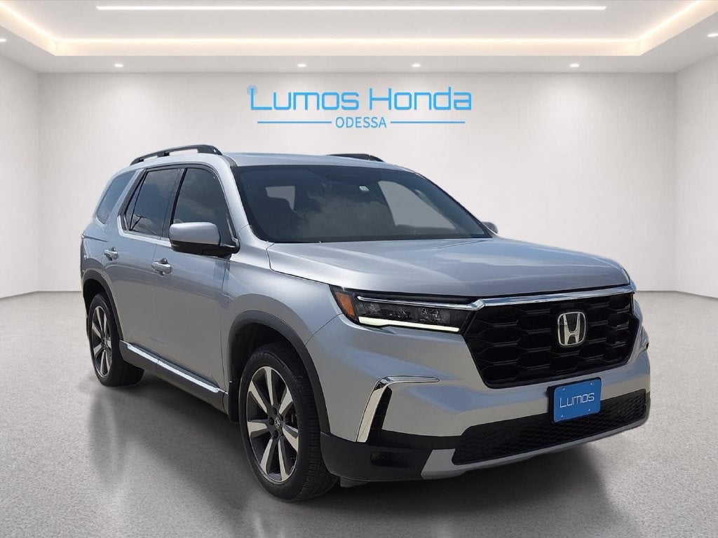 2025 Honda Pilot Touring