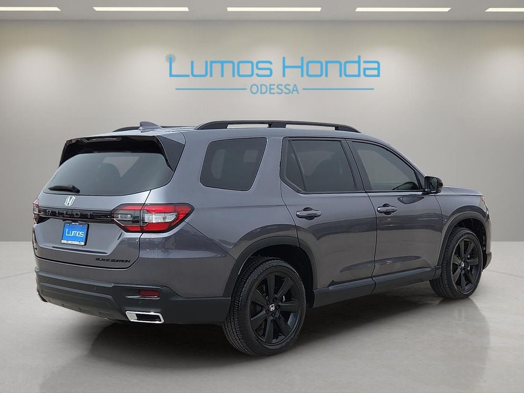 2025 Honda Pilot Black Edition