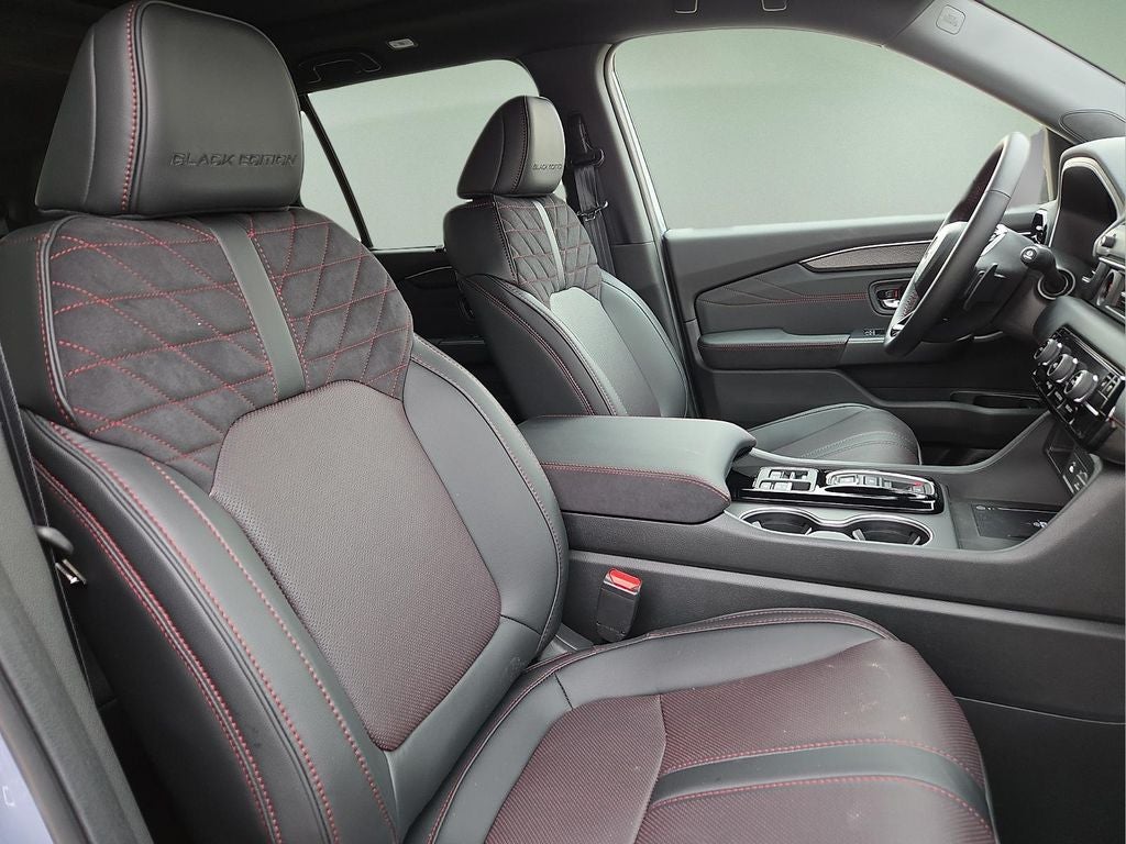 2026 Honda Pilot Black Edition