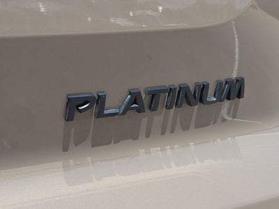 2023 Nissan Pathfinder Platinum