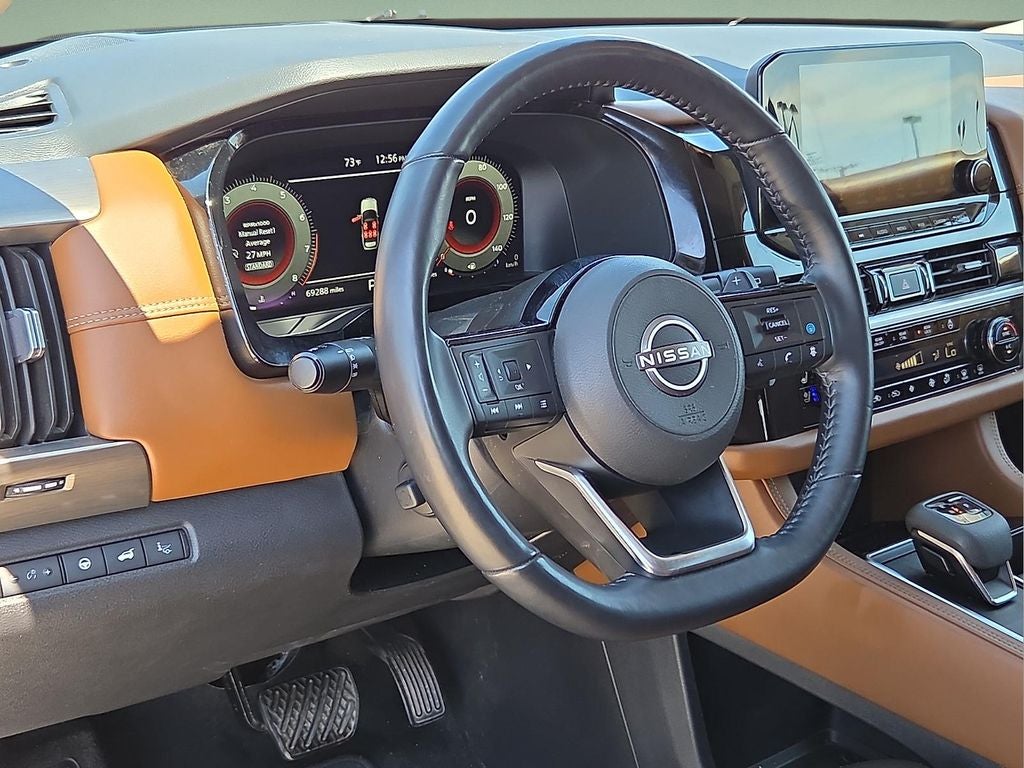 2023 Nissan Pathfinder Platinum