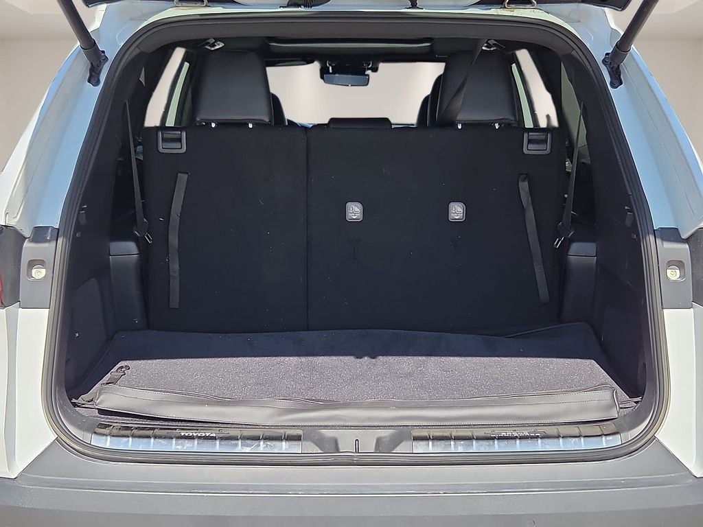 2025 Toyota Grand Highlander Hybrid MAX Platinum