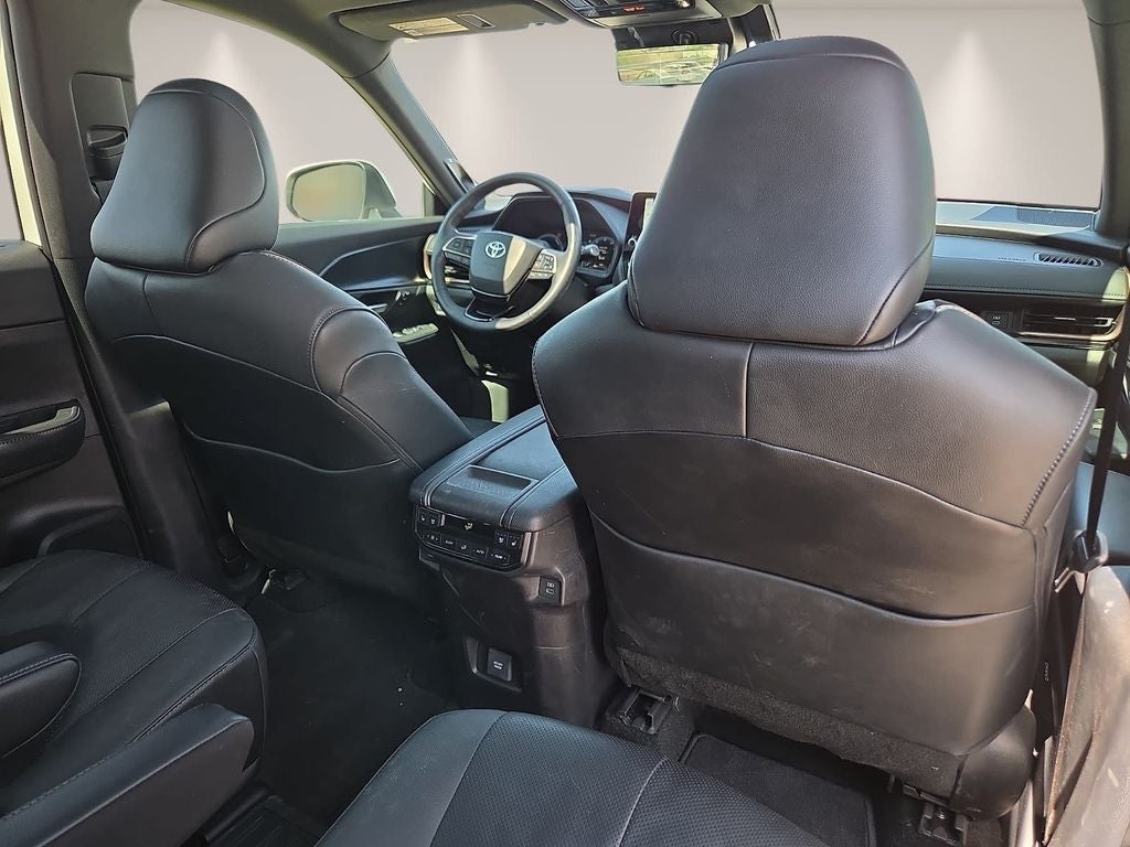 2025 Toyota Grand Highlander Hybrid MAX Platinum