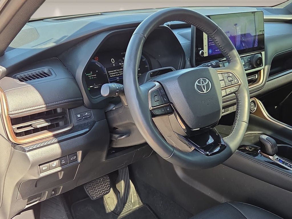 2025 Toyota Grand Highlander Hybrid MAX Platinum